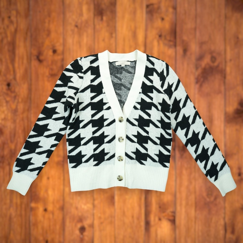 LOFT Houndstooth Knit Cardigan Women's Medium Button Front Ultra Cozy‎